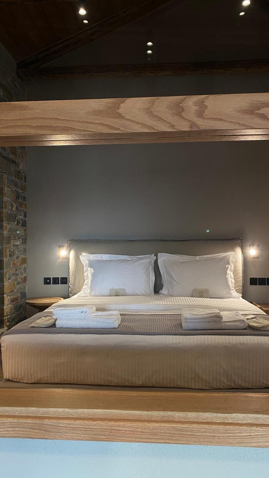 Ej Boutique Suites Milina Luaran gambar
